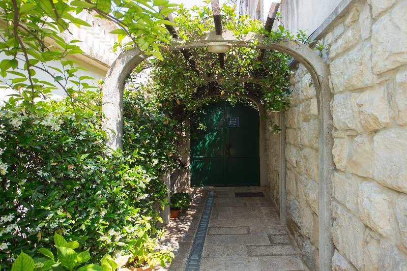 Apartment Alma سبليت المظهر الخارجي الصورة